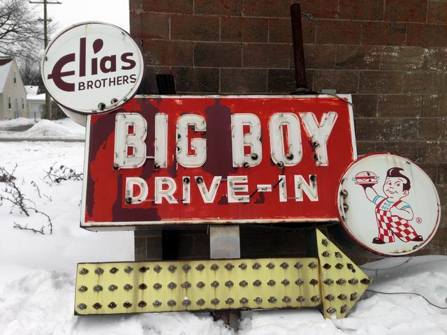 Big Boy Sign From Farmington Branch (newer photo)